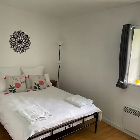 Le Des Jonquilles Up To 12 People 6 Bedrooms